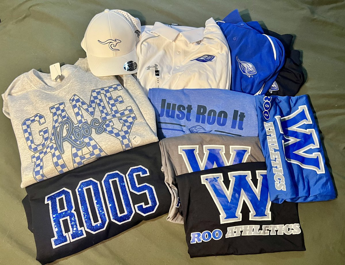 coachjesspauls's tweet image. Closet’s starting to look a little different these days… 👀💙 Next up: sneakers! #GoRoos #WeatherfordBlue