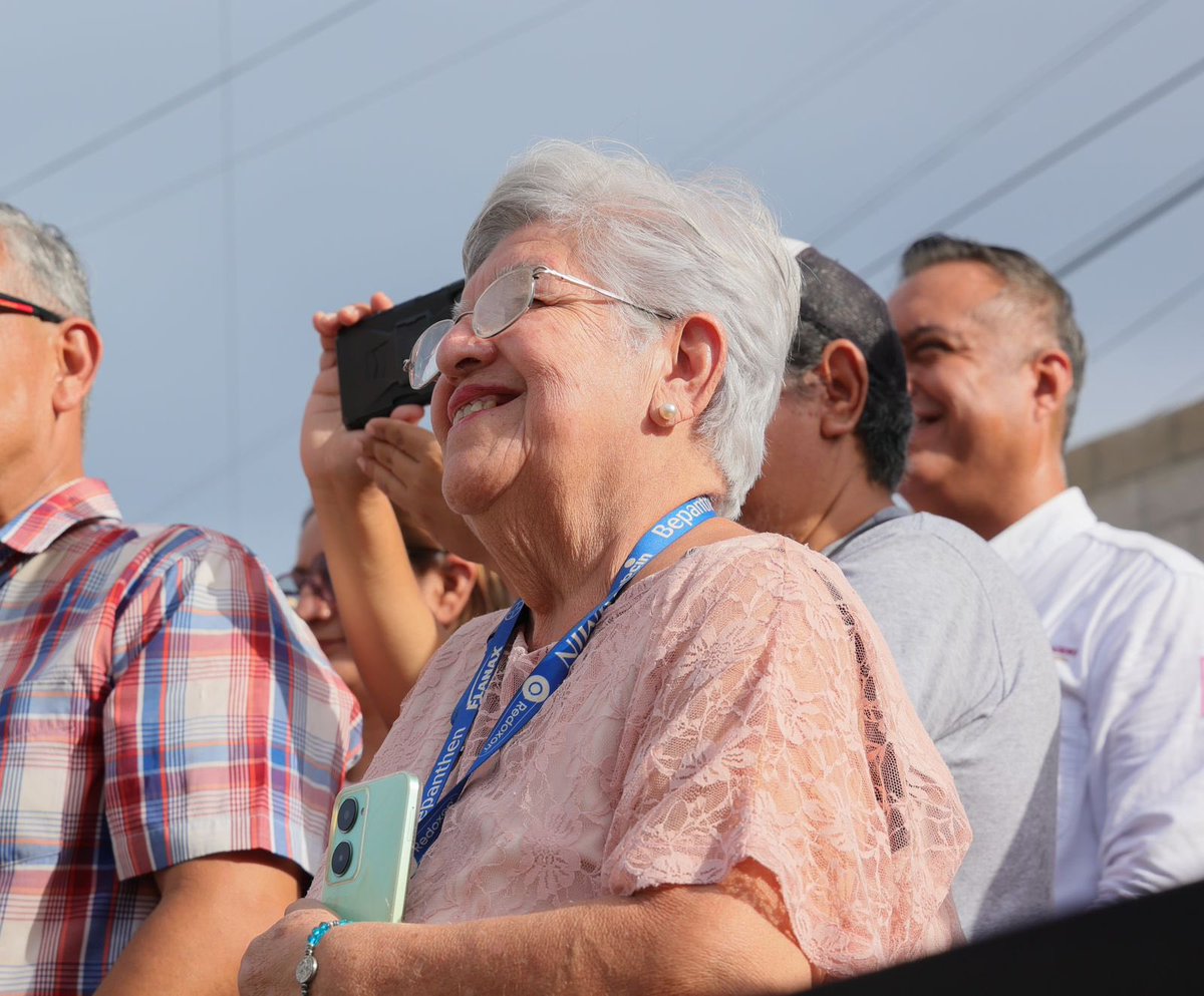 Seguimos impulsando con mejores vialidades la prosperidad para todos, una calle más, #CdMadero #aDarle! ✅