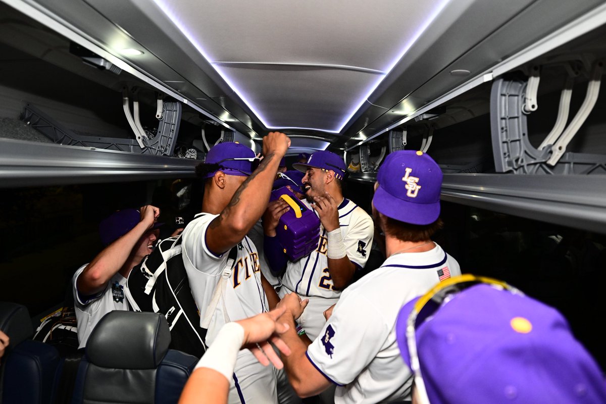 LSUbaseball's tweet photo. &amp; to all a good night https://t.co/hNGovLYJkW