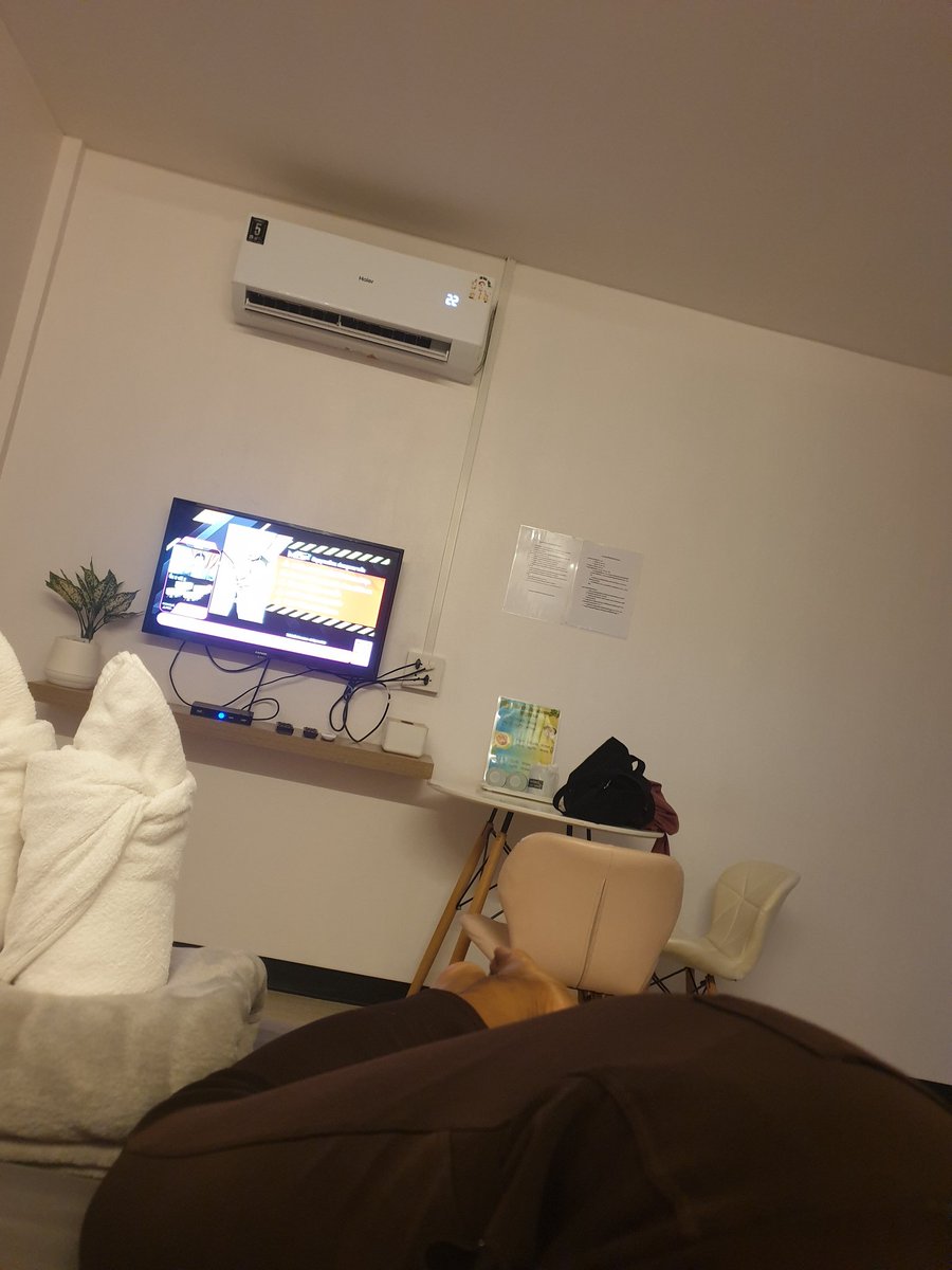 ห้องสะอาดแอร์ก็เย็นตอนรับดีราคาก็ถูก