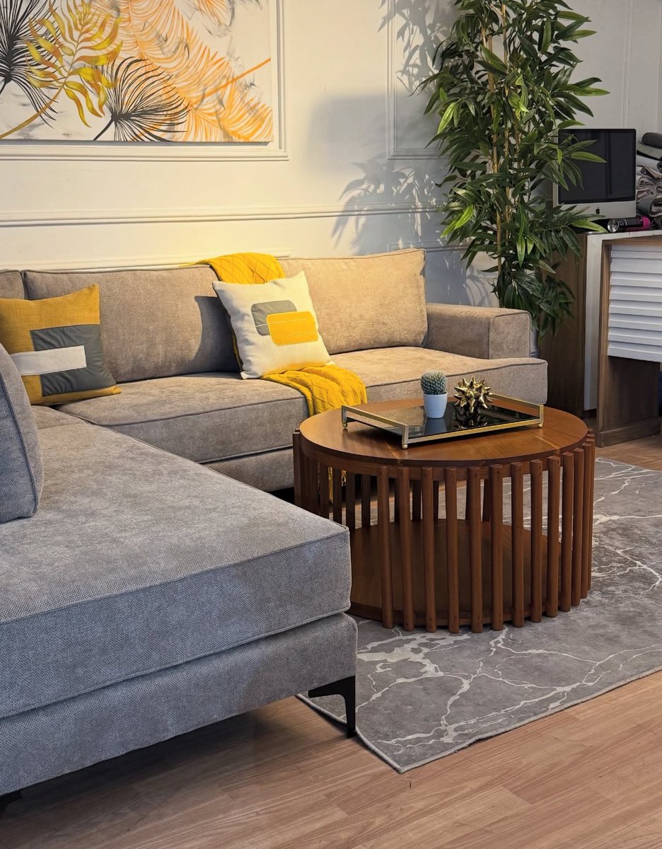 Good morning Family 
We are open for business 
DOTCOM INTERIORS 
“design with us”
  0784911179