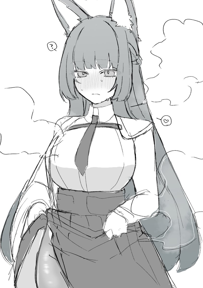 nkmr3s's tweet image. たくしあげの修行🦊