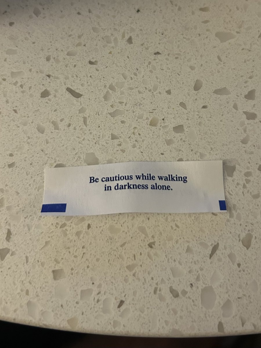 Profoundwhomper's tweet photo. Fortune writing intern went crazy with this one https://t.co/HSCvoqFTQj