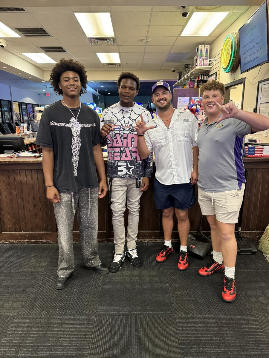 Ayyy tiger nation let’s get on the bandwagon of <a href="/tywilson4211/">Tylan Wilson 4⭐️</a> Let’s show some love to the cornerback! He needs another visit cause not enough love was shown.