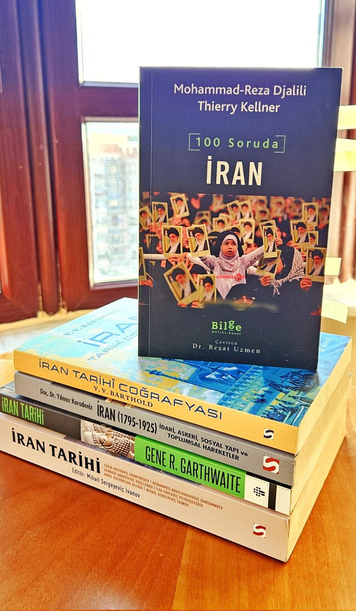 📚 Son günlerde Ortadoğu yeniden yangın yerine döndü. İsrail-İran hattındaki gerilim, sadece bugünün değil, yüzyılların hesaplaşması…

Bu yüzden ben, olayı anlamak için ekranları değil, kitapları açtım.

🧵İşte İran’ı anlamak için başvurduğum kaynaklar:

1. 100 Soruda İran –