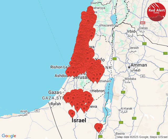 🚨 BREAKING : Allerta missilistica a Tel Aviv: esplosioni forti e violente segnalate nella zona.