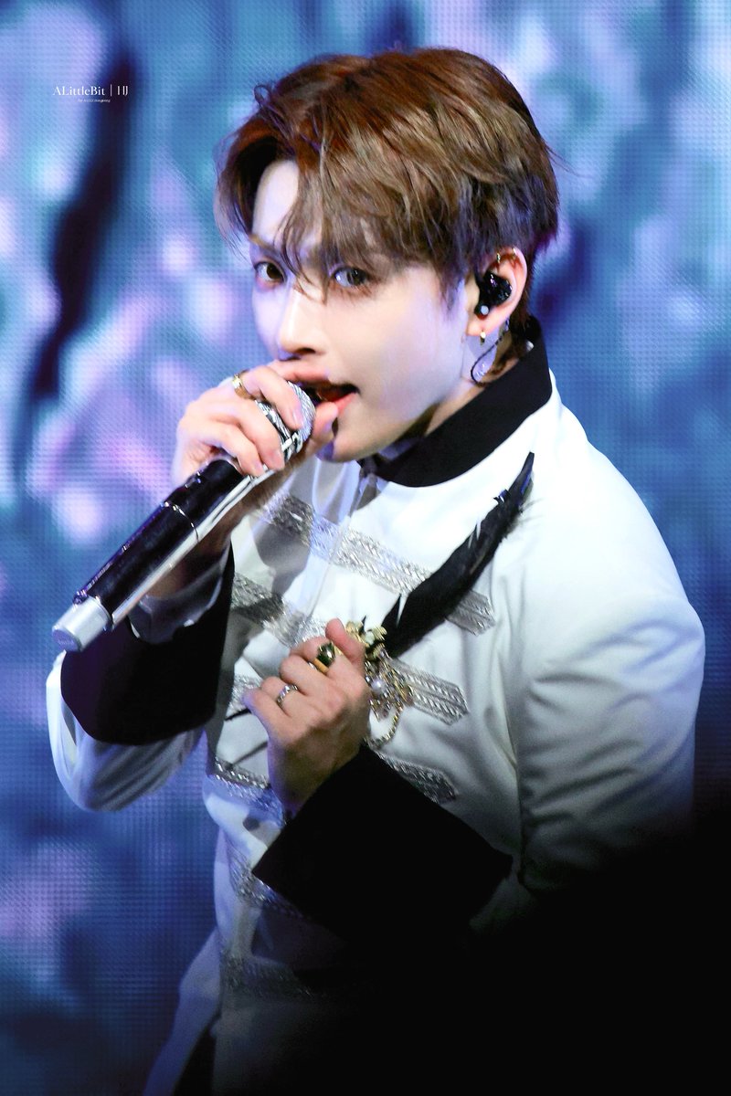 ALittleBit_HJ's tweet photo. 250618

#ATEEZ #HONGJOONG #에이티즈 #홍중 https://t.co/TaDLGDzxV8