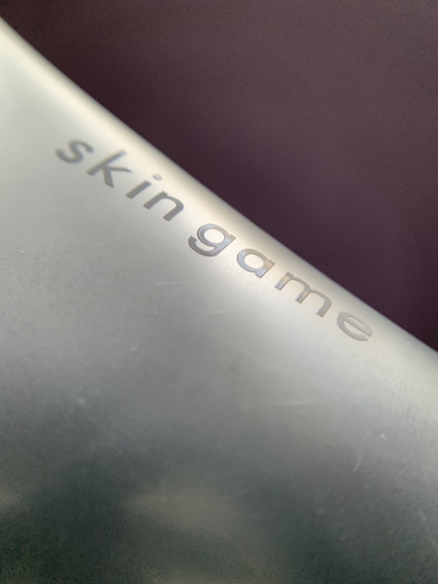 jadi facewash yang aku pake tuh SKINGAME KIND HYDRATING FACE WASH

kayanya ini beneran bakal jadi facewash favorite aku sih. facewash nya gentle bgt dan minim busa‼️🫧