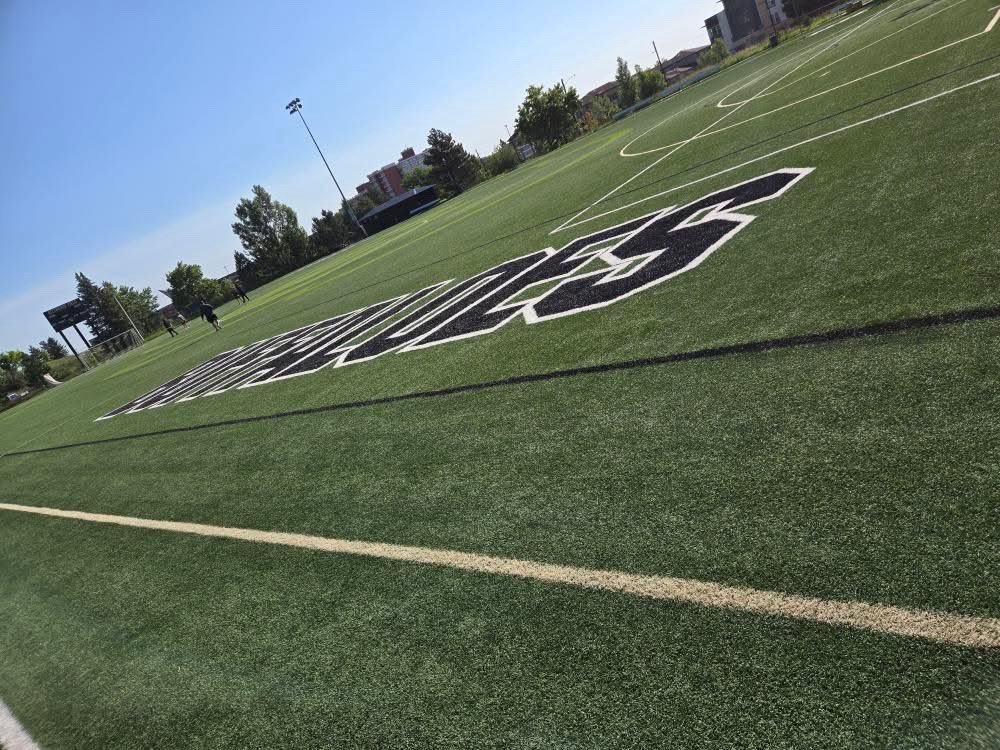 MojoMHS's tweet photo. Thank you @Coach_Gunnar and @ghegamin for the opportunity to participate in your Buffalo elite 5v5 linemen camp. I learned a lot, and I can’t wait to use it in this upcoming season! @MontwoodFB @RecruitTheRams @hcroyle_MHS @CoachPratt5612 @Coachrangel_MHS @CUBuffsFootball https://t.co/xO7irWJ5ya