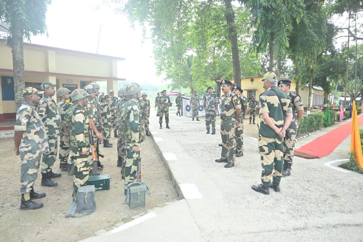 On 11 June 2025, Shri Mahesh Kumar Aggarwal, IPS, ADG (EC), accompanied with Shri Anish Prasad, IPS, IG SB FTR, visited the AOR of 73 Bn BSF, Berhampore Sector. ADG inaugurated the newly built Kakmarichar BOP, interacted with jawans &amp; applauded their courage and dedication.