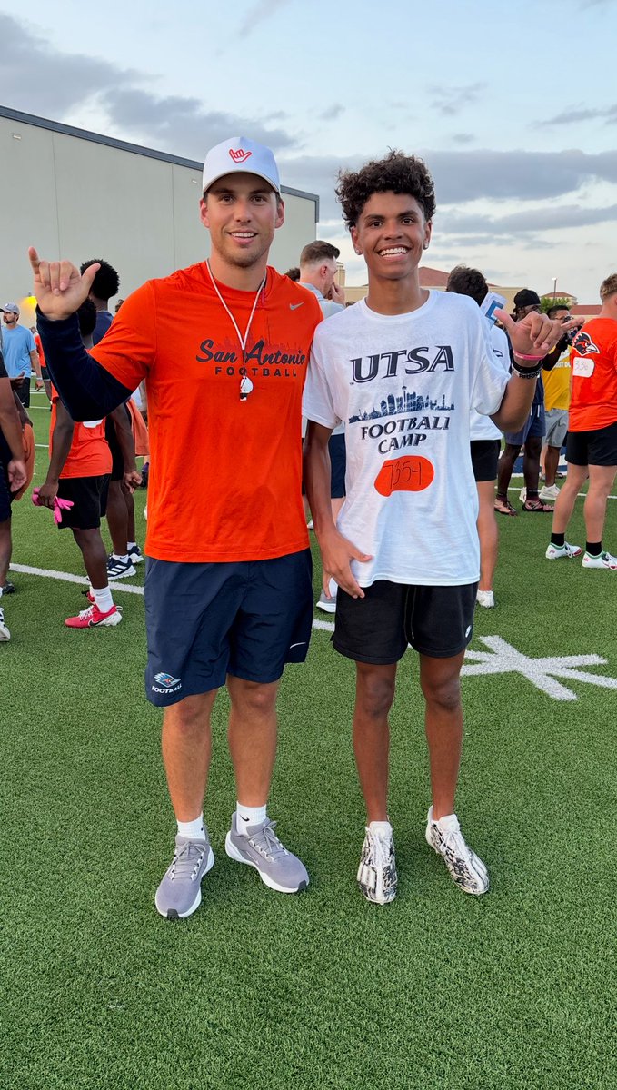 Devan Brown tweet media