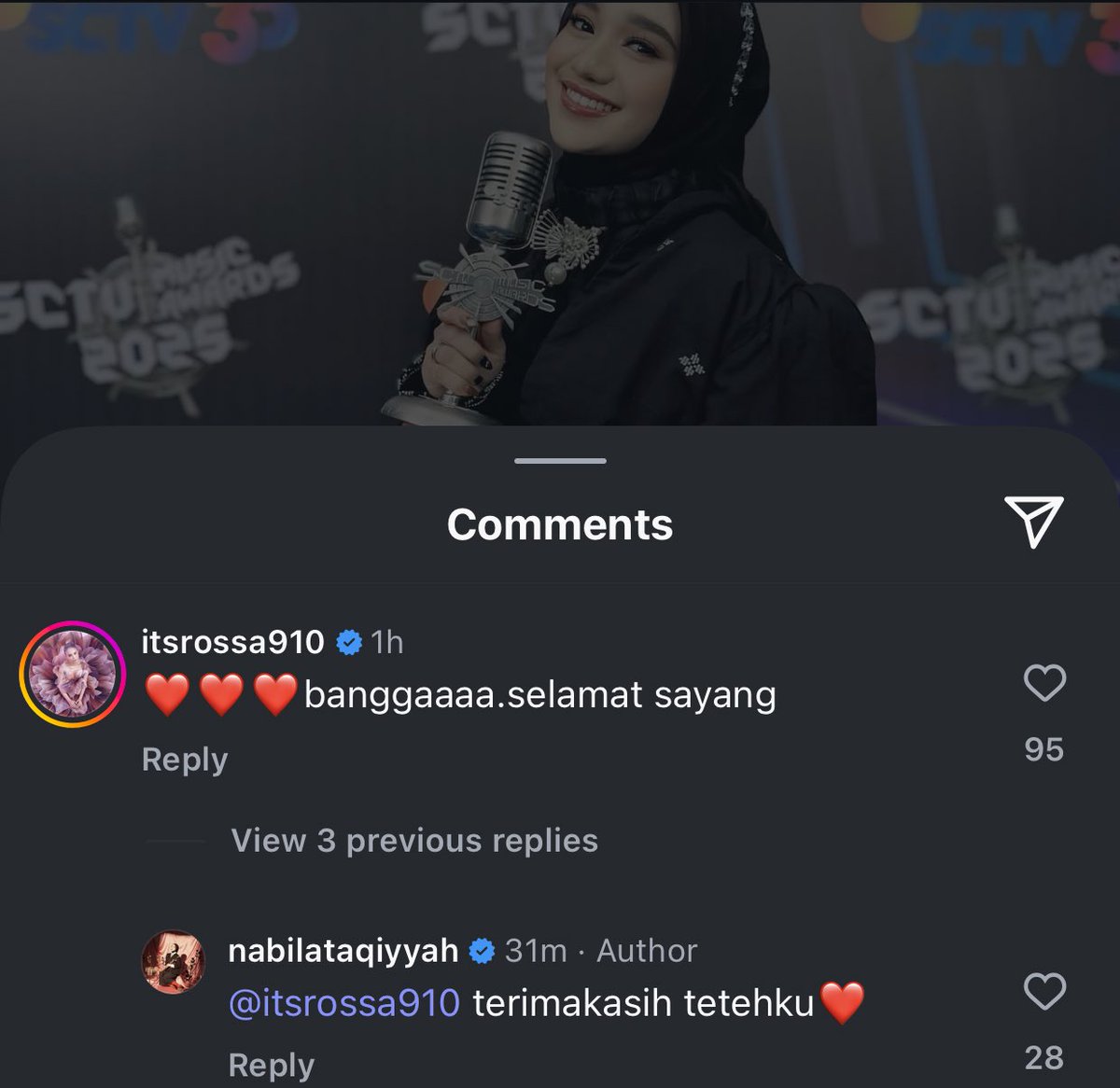 sekelas diva kaya teh oca aja bangga. apalagi kita fanssss nya teh 🥹jd ga ada ceritanya 'halah itu doang' 'cuman awards itu'. sekali lagi 

"SEMUA YG ADA NABILANYA PENTING" buat fansnya, jd semuanya kita pasti rayain dan syukurin ✨
