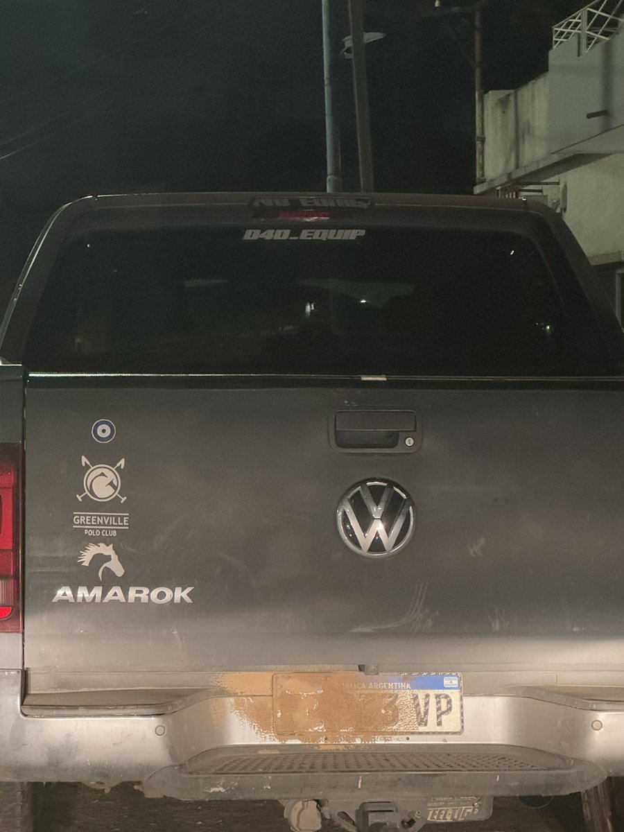 De manual. Amarok, y forro #laplata