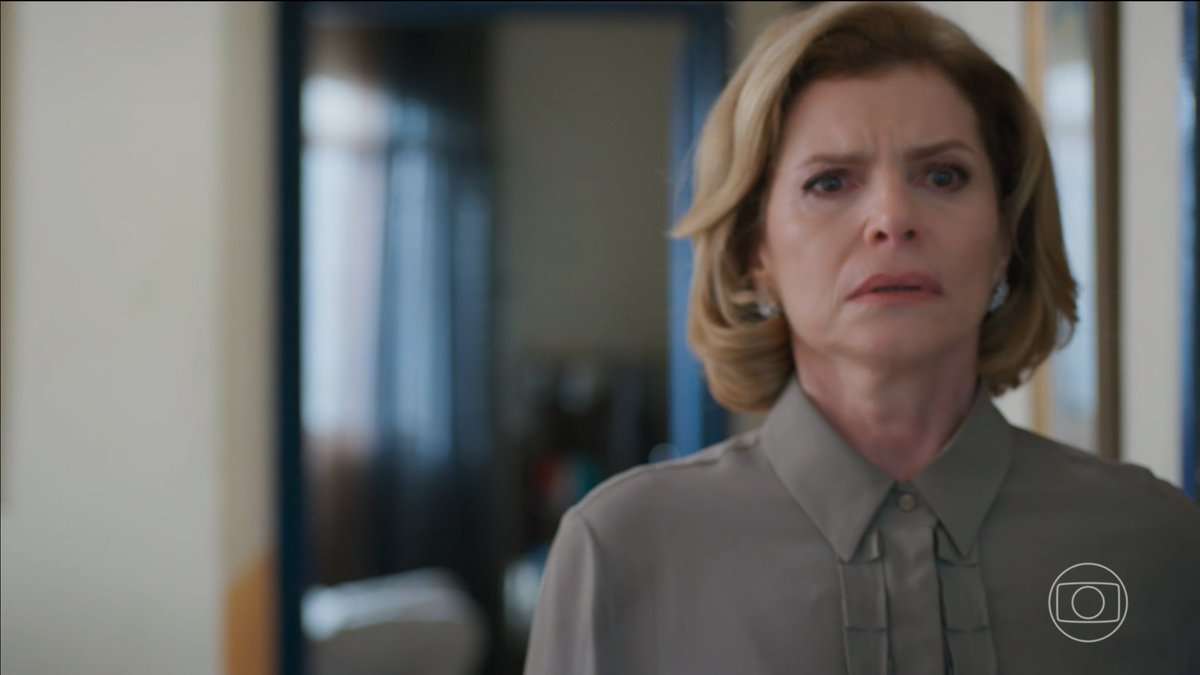 Eu não entendo como alguém foi capaz de duvidar da capacidade da Débora Bloch em interpretar Odete Roitman.

Ela é uma artista GIGANTE e está entregando PROFISSIONALISMO nessa trama do “segredo”. #ValeTudo