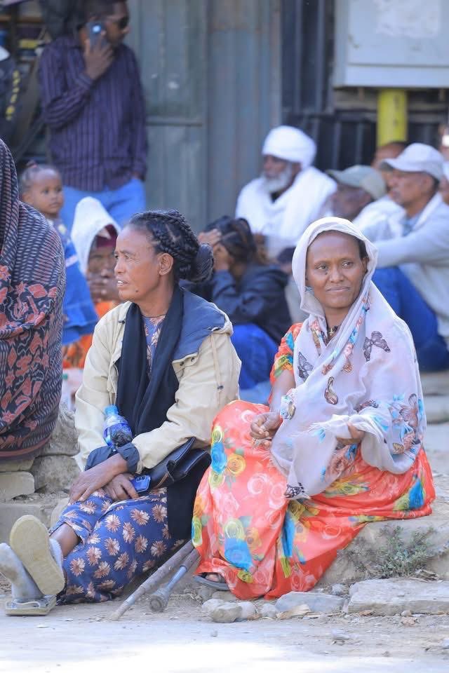 Haphtom's tweet photo. Thousands of IDPs and Tigrayans worldwide have launched a 3-day protest under the slogan “Enough (ይኣክል) of Spending Rainy Seasons in Tents,” demanding their return to Western Tigray.
For a real peace in #Ethiopia, Abiy’s regime must immediately act before a 5th summer passes. https://t.co/T3SCGnBzvT