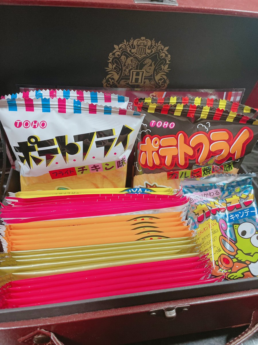 私のお菓子ボックス🍬
心が潤う☺️