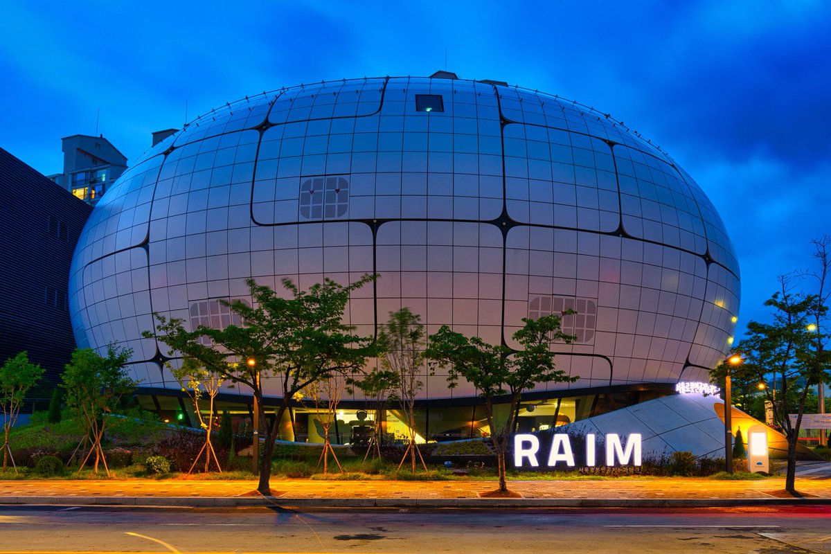 Jason Teale Photo tweet media