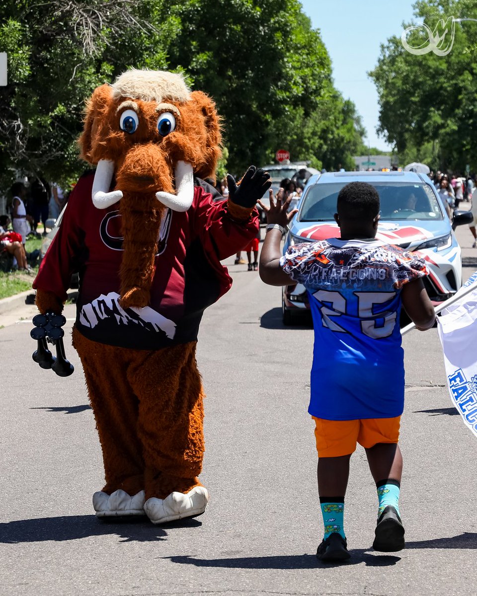 MammothLax's tweet photo. Looking back at the Juneteenth Parade last weekend! 

We’re proud to join our community in celebrating Juneteenth. https://t.co/1u9UW8s313