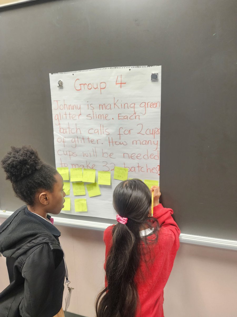 From place value/regrouping to a gallery walk of multiplication and division! <a href="/JShayFranklin/">J. Shelagh Franklin</a> <a href="/mscarissaspeaks/">Carissa</a> #ridethelearningwave #SSGroup4
