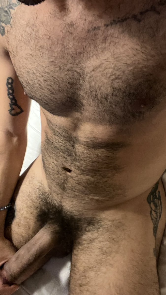 🔪 🔪 
¿A cuál le das 1 ☝️ besito primero?