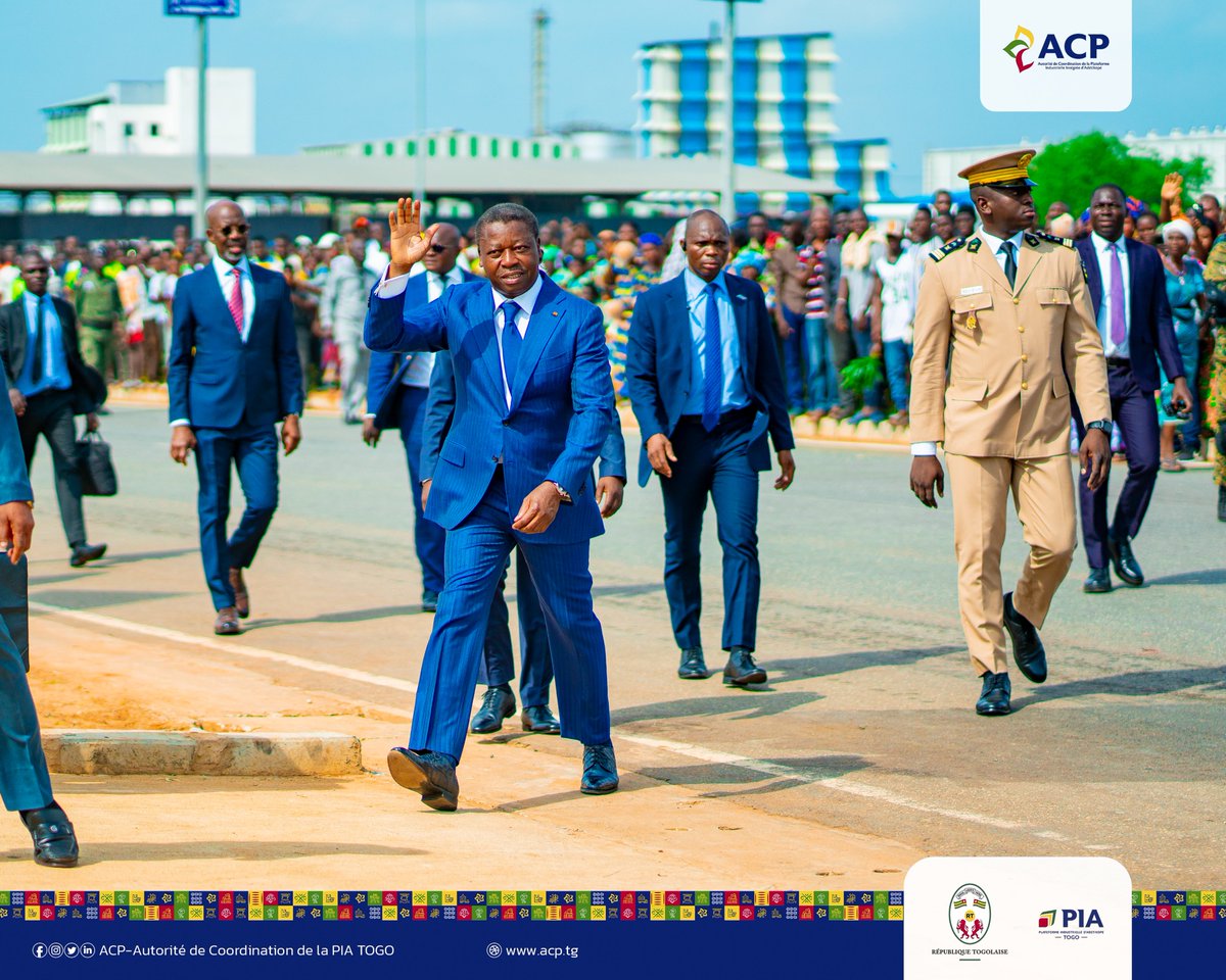 Cette visite historique marque une étape symbolique dans le déploiement d’une vision industrielle ambitieuse, durable et inclusive pour le Togo.
Ce moment fort témoignage de l’engagement continu du Président du Conseil en faveur du développement économique national 🇹🇬
#MadeInTogo