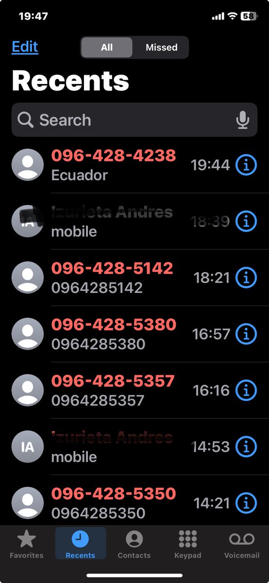 20 años cliente de su banco <a href="/LassoGuillermo/">Guillermo Lasso</a> <a href="/BancoGuayaquil/">Banco Guayaquil</a>, 3 días de atraso y tengo aguantar este #Acoso <a href="/superbancosEC/">SuperDeBancosEc</a> #DefiendaClientes