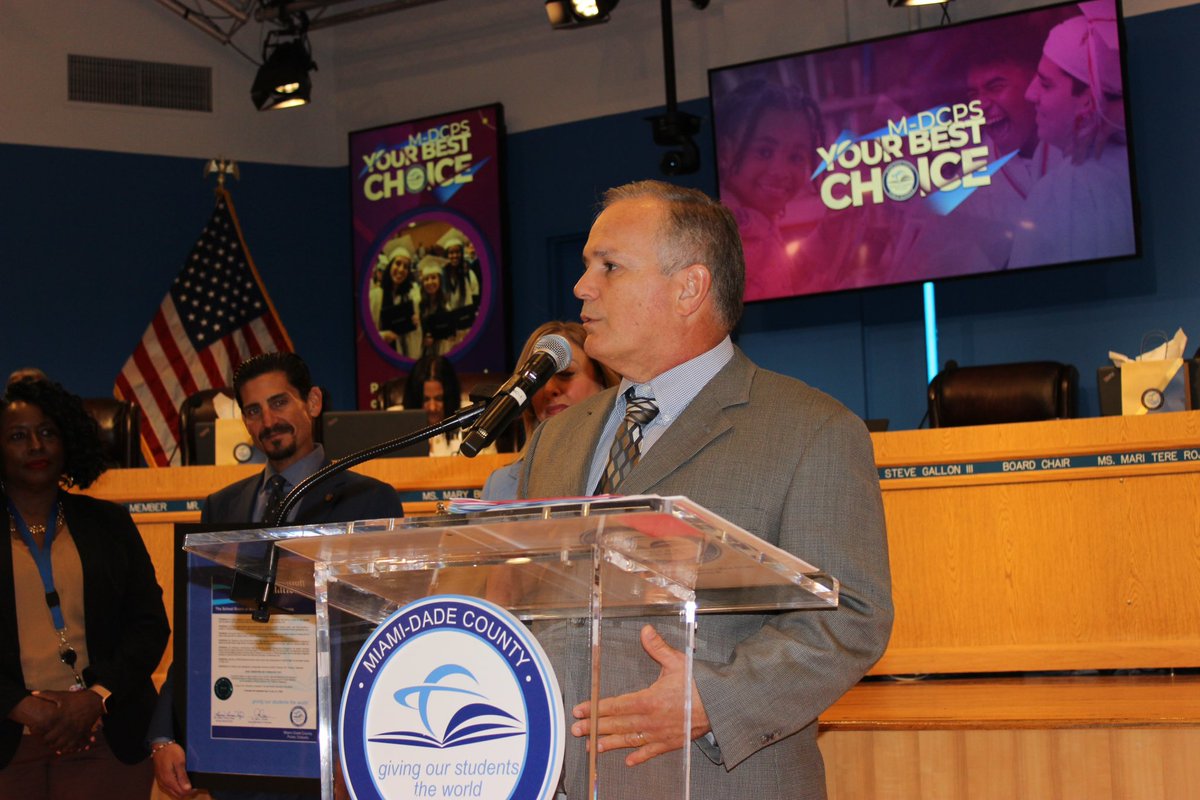 Today I had the honor of presenting a proclamation to Mr. Carlos Delahoz, a Miami Coral Park Senior High teacher with 35+ years of service. He has led the Engineering &amp; Robotics Magnet to incredible success. Congratulations, Mr. Delahoz!