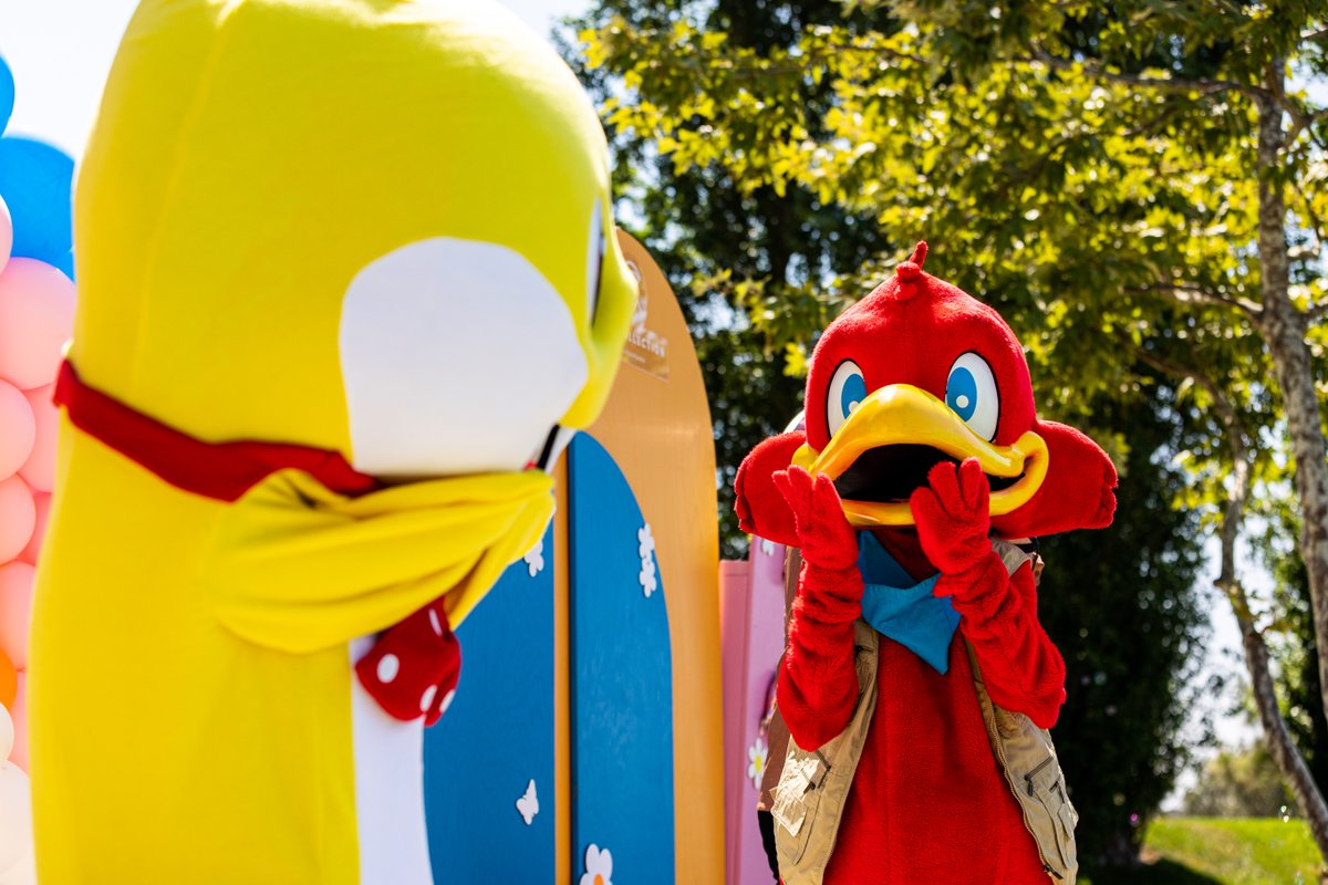 VisitOxnardCA's tweet image. 🎉 Calling all little adventurers to the Summer Kids Club Series at @thecollectionrp! Happening every other Wednesday (6/25–8/6) from 10:30 AM to 12 PM for crafts, characters & face painting --> bit.ly/45QR3i9
📷: @thecollectionrp
#VisitOxnard #VisitCa
