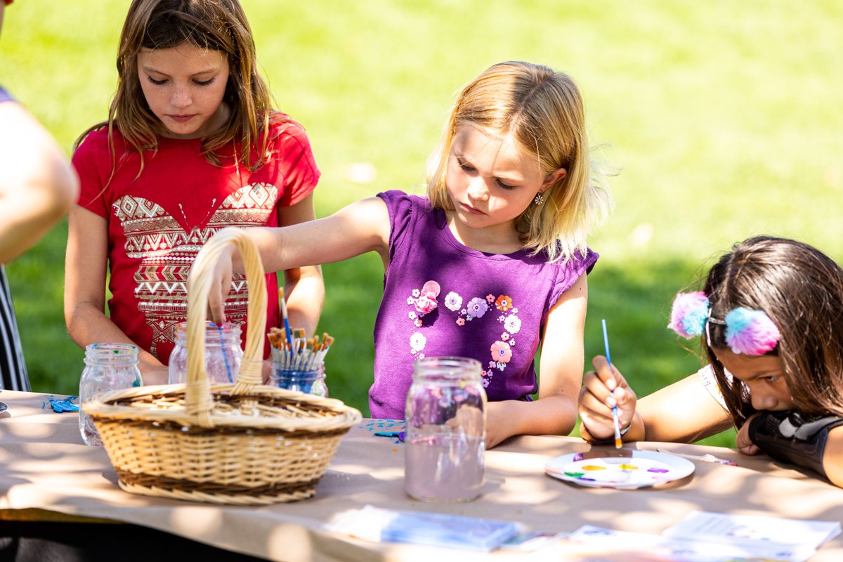 VisitOxnardCA's tweet image. 🎉 Calling all little adventurers to the Summer Kids Club Series at @thecollectionrp! Happening every other Wednesday (6/25–8/6) from 10:30 AM to 12 PM for crafts, characters & face painting --> bit.ly/45QR3i9
📷: @thecollectionrp
#VisitOxnard #VisitCa