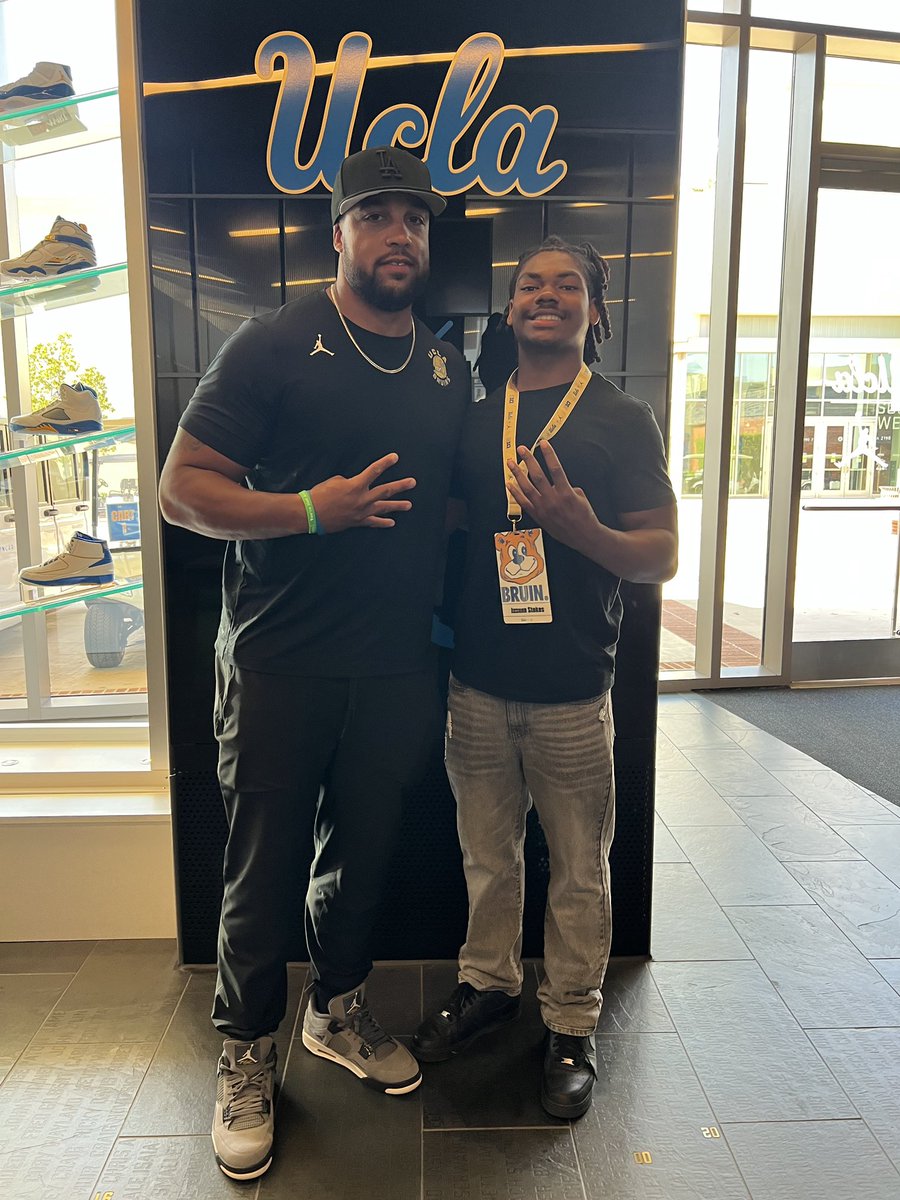 Had a great time today at UCLA 🐻!  <a href="/CoachAJSteward/">AJ Steward</a> <a href="/DeShaunFoster26/">DeShaun Foster</a> <a href="/JDLakeFB/">JD Lake</a>