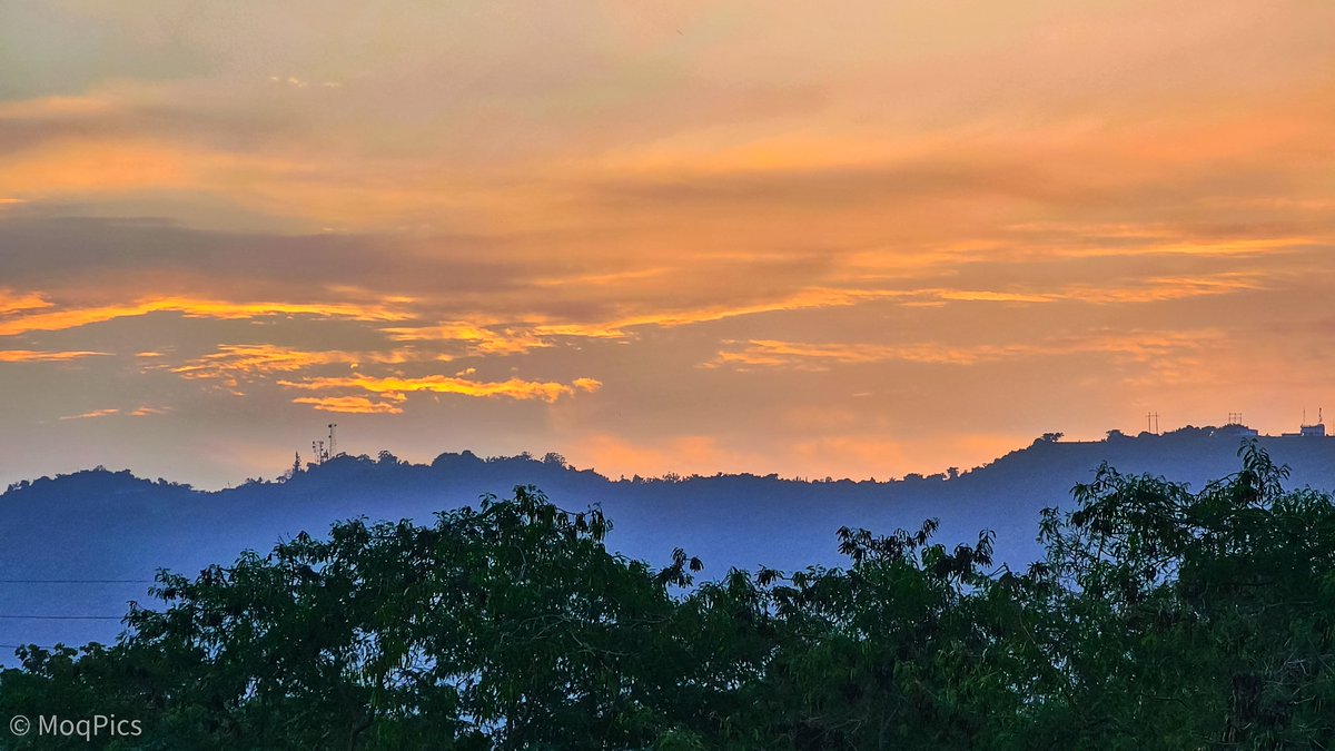moqjazz's tweet image. Esta tarde desde el Valle del Turabo, luego de luchar con el tráfico para poder llegar a tiempo. #Atardecer @adamonzon @383_787 @DeborahTiempo @AWA_013 @SusanSoltero @BoricuaVasca @SLopezTiempo @CycloforumsPR @Fernando_AF14 @EliRobainaTV @GuaybanaJota @EliRobainaTV @mateo_ams