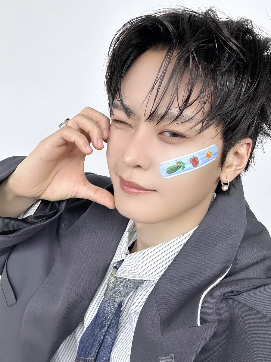 TPST_twt's tweet photo. [#태래] 나 어때?❤️ https://t.co/qMQuxM6MPy