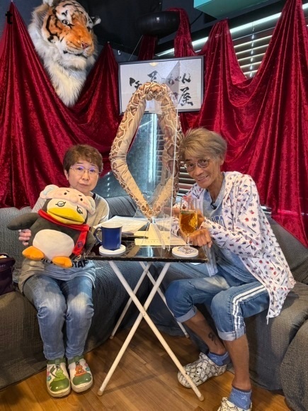 A new photo of Luffy VA and Franky VA together .
