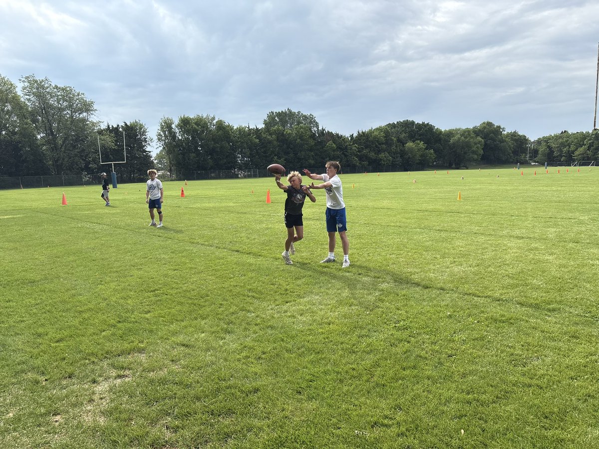 Day 3 of Youth Football Camp is complete! Another great day of growth! Tomorrow is championship Thursday! Excited to see our young kids compete tomorrow! #lakeviewvikes #threecheers