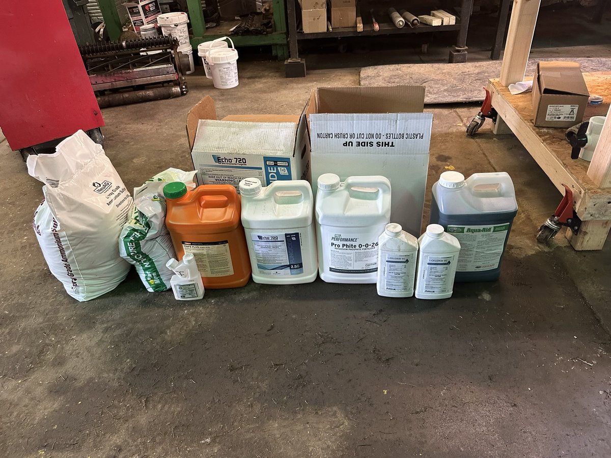 PollioNick's tweet image. Pythium prevention going out tonight!