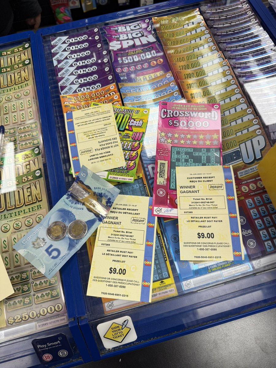 Pertama kali beli judi gosok eh menang tipis wkwkwkwk