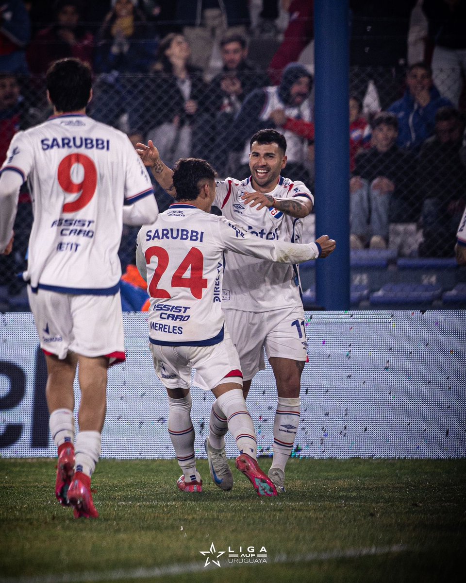 Ganó Nacional 4 a 1 ante Juventud, el tricolor fue arrollador y el pedrense mostró por momentos su peor versión del torneo. El tricolor logró mantener la intensidad a pesar de la diferencia que sacó . El equipo de Peirano se perfila a quedarse con su serie .