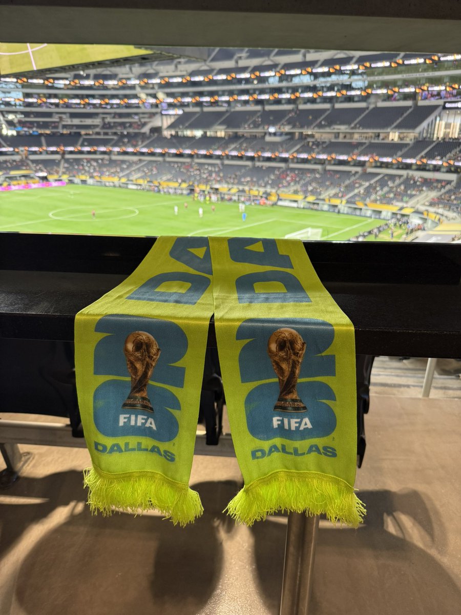 We’re raffling off one scarf and one official FIFA World Cup Dallas poster! 

All you have to do is find us — we’ll ask you a couple of questions.

🇨🇷 vs 🇩🇴 
🇲🇽 vs 🇸🇷 

<a href="/GoldCup/">Gold Cup</a>