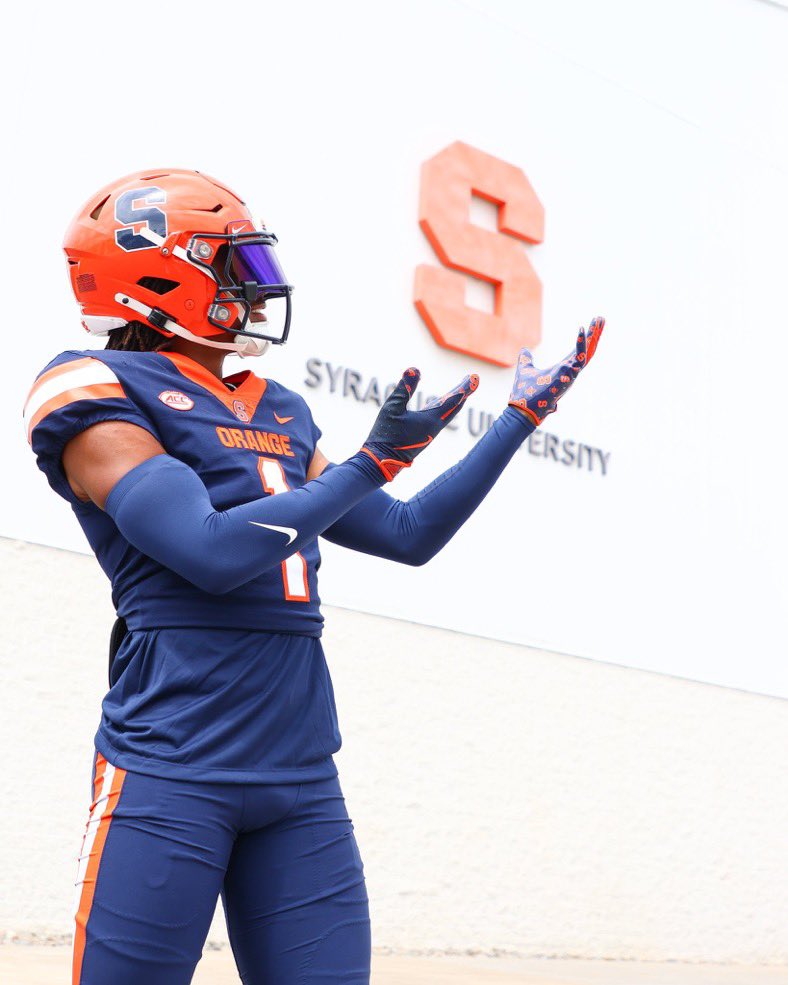 tyrellgrantjr's tweet image. #AGTG 100% COMMITTED to @CuseFootball H🍊ME Thank You @FranBrownCuse
DAWG on the Way!!!
@Coach_E_Rob @CoachNixon_Cuse @CoachJ_Schaefer @CoachDreKates @AlexKellyCuse @CoachDRedd @TheJuiceOnline @NRHSFB @AlonzoRicks @TeeFree_ @elite360recruit #BlockS #DART 🍊🍊🍊