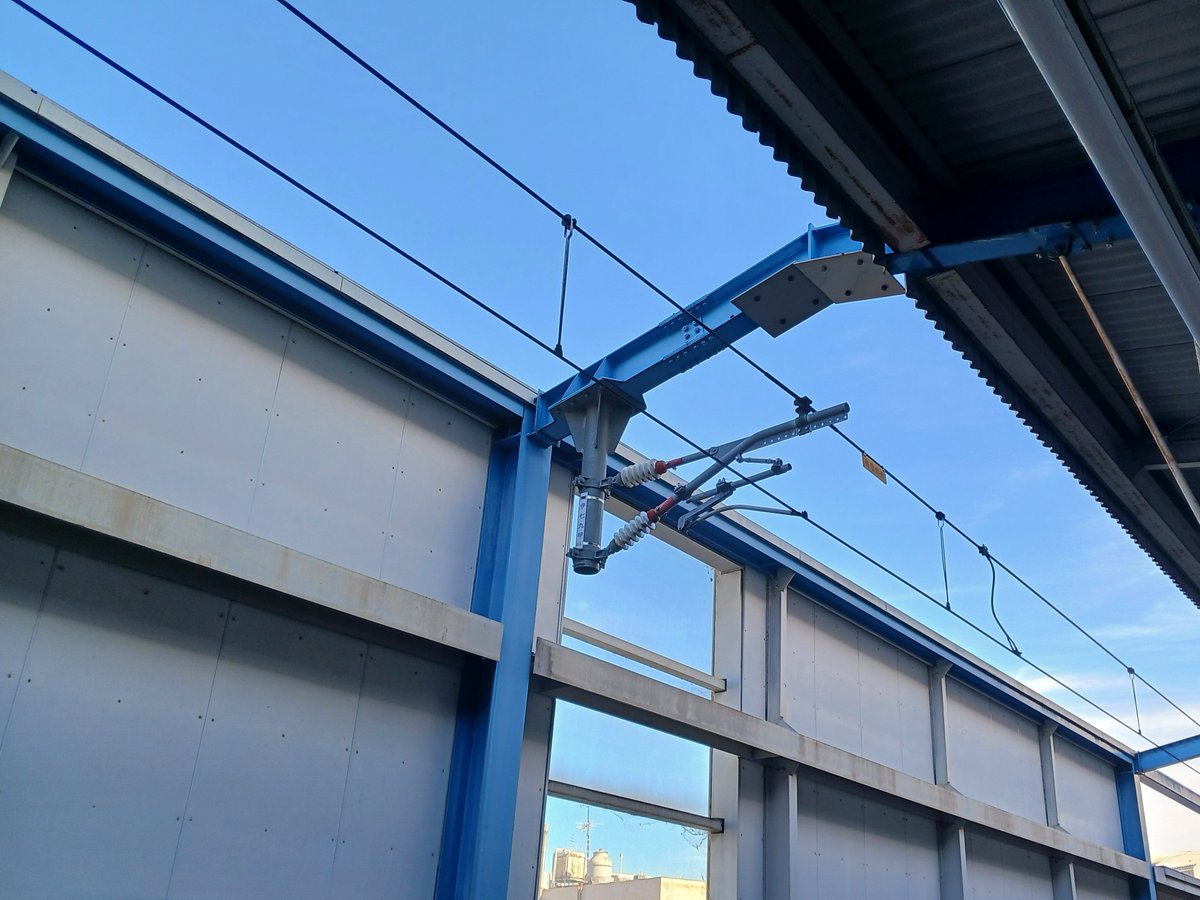 hankyu_ex's tweet photo. 毎日暑いですね…なんか涼しそうな画像…涼しそうな画像…青い…画像… https://t.co/d9ForJakTl