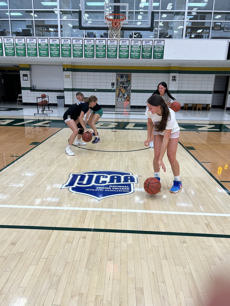 Kelsey Stuart (@coachstuart15) on Twitter photo Successful first practice for the MO Team of the Muddy River Showcase βΊοΈ we even had a little fun playing basketball knockoutπ
<a href="/MuddyRiverSport/">Muddy River Sports</a> Successful first practice for the MO Team of the Muddy River Showcase βΊοΈ we even had a little fun playing basketball knockoutπ
<a href="/MuddyRiverSport/">Muddy River Sports</a>