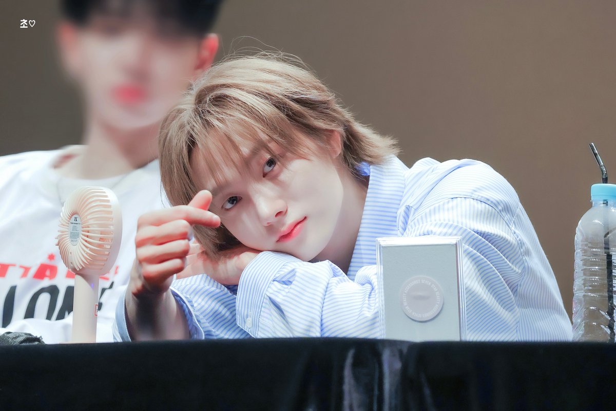 250611

#보이넥스트도어 #BOYNEXTDOOR
#성호 #SUNGHO