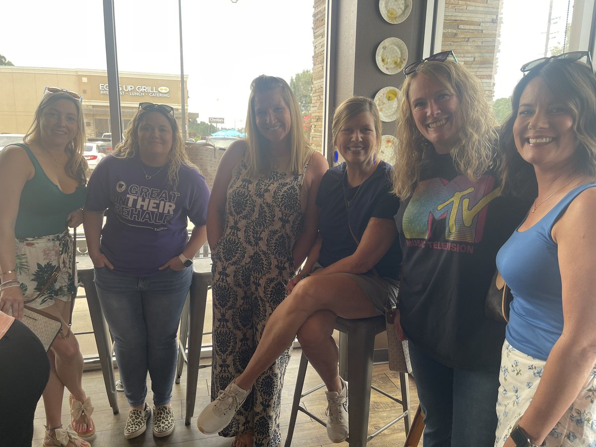 Checking in with our Lagway staff today at Chiller Bee! Great seeing these smiling faces! 💜