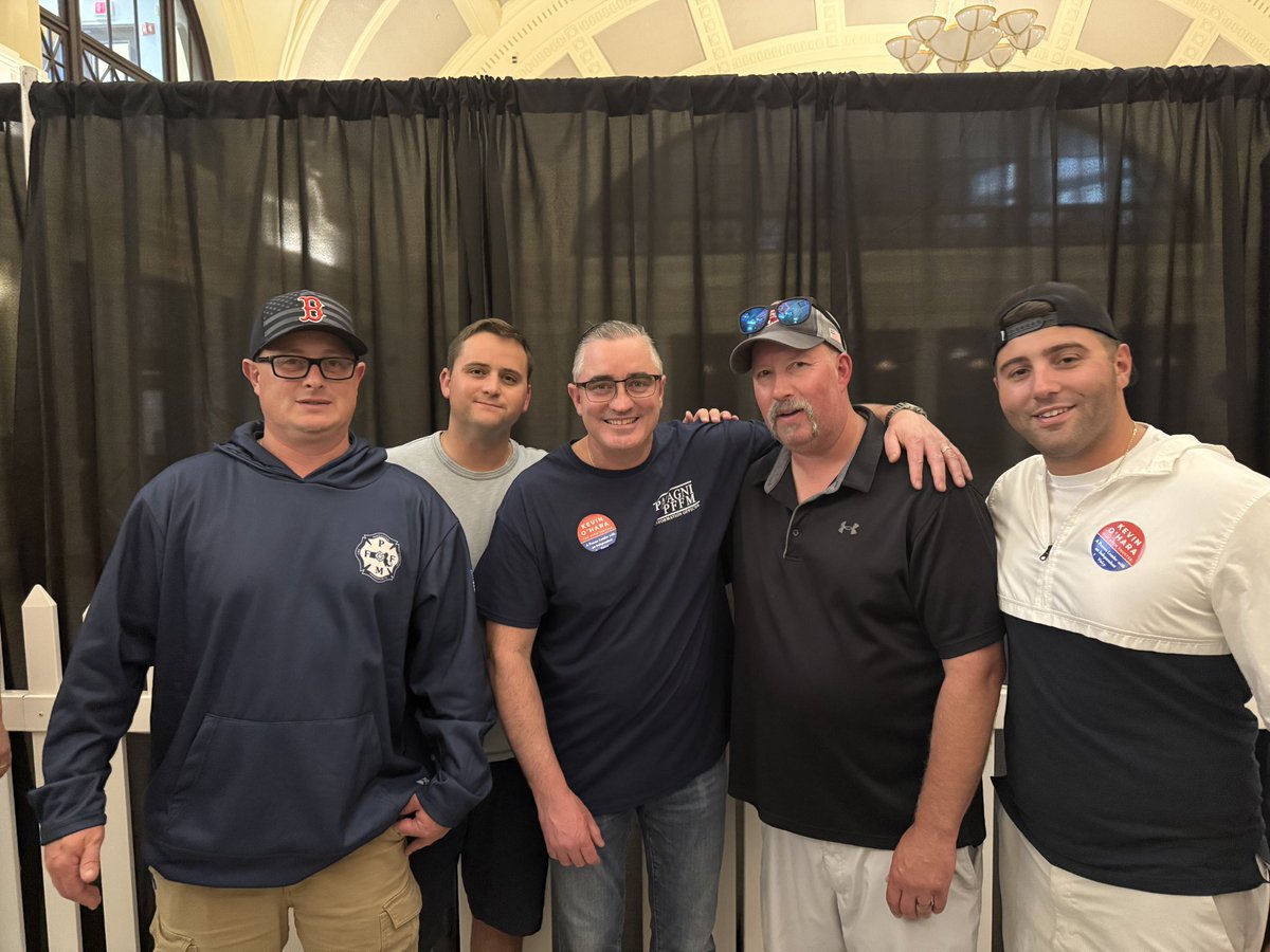 Members of Local 1580 are in attendance at the PFFM Convention in Worcester. Pictured here is Union President Bob Collins, Vice President Sean Fallon, and E-Board Members Austin McGonagle, and Mike Pastor  along with IAFF General President Edward A. Kelly .
