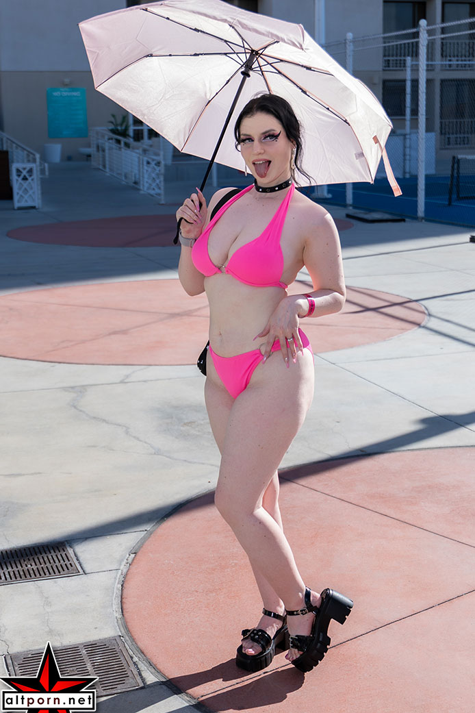 AltPornNet (@altpornnet) on Twitter photo AltStar Expo 2025: Pool Party Pics by Rick Garcia
See the Post ► altporn.net/news/2025/06/1…
Featuring: <a href="/industrybyrick/">Rick</a> <a href="/AltStarMag/">AltStarMag</a> <a href="/StarryYume/">Starry Yume ~ Kinky RolePlay Girl</a> AltStar Expo 2025: Pool Party Pics by Rick Garcia
See the Post ► altporn.net/news/2025/06/1…
Featuring: <a href="/industrybyrick/">Rick</a> <a href="/AltStarMag/">AltStarMag</a> <a href="/StarryYume/">Starry Yume ~ Kinky RolePlay Girl</a>