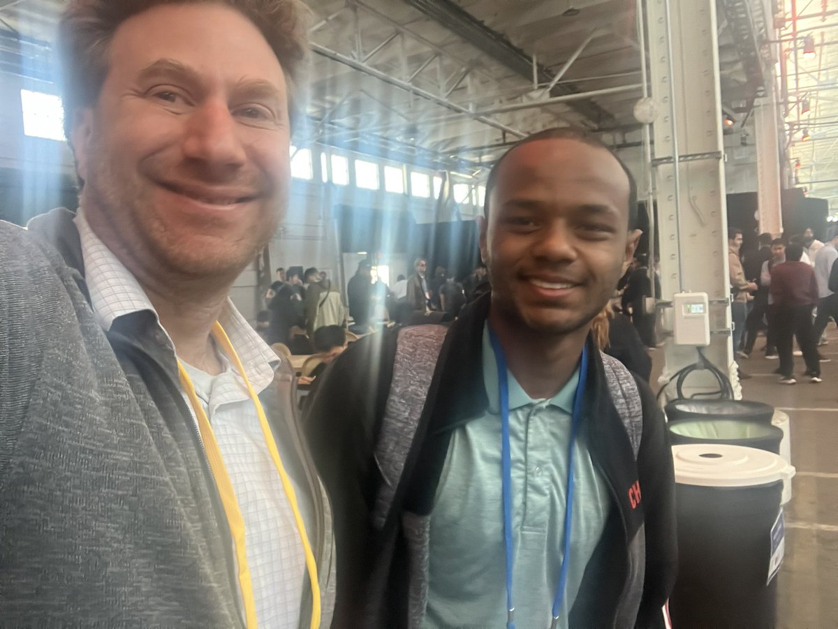 minilek's tweet image. From AddisCoder (class of 2023) to the @ycombinator AI Startup School this week in SF — I love watching these kids doing big things!
