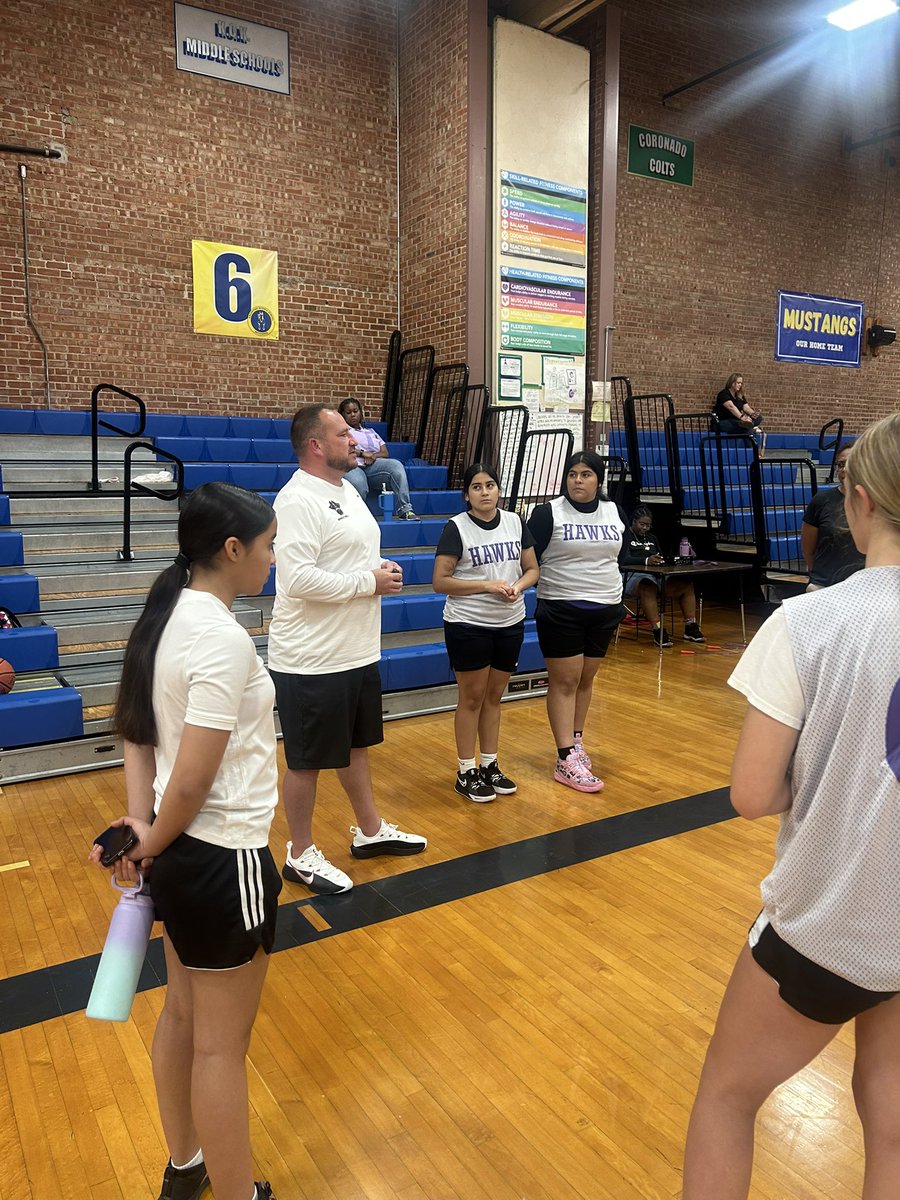 CoachLockett's tweet photo. Here at the Hawks Invitational it’s more than basketball it’s learning all aspects that contribute to basketball! Special thanks to @JoeMcKinstry for coming and speaking with the girls about the next level. The girls soaked up knowledge and played hard!! https://t.co/1UEC1B4Vmc