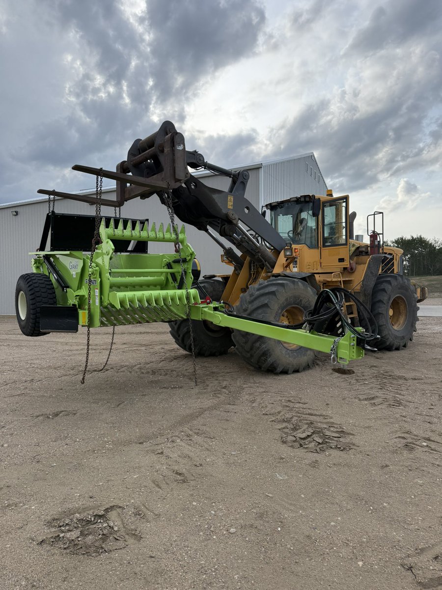 Thank you to the McNeils for making the trip from Arcola, SK !!!! For this new to them Schulte Giant 2500 rock picker.  
They had a half section of rocks yet to pick, so they are back on the road South. 
thank-you to Brent at Hardy Services as well, for giving us a lift after hrs