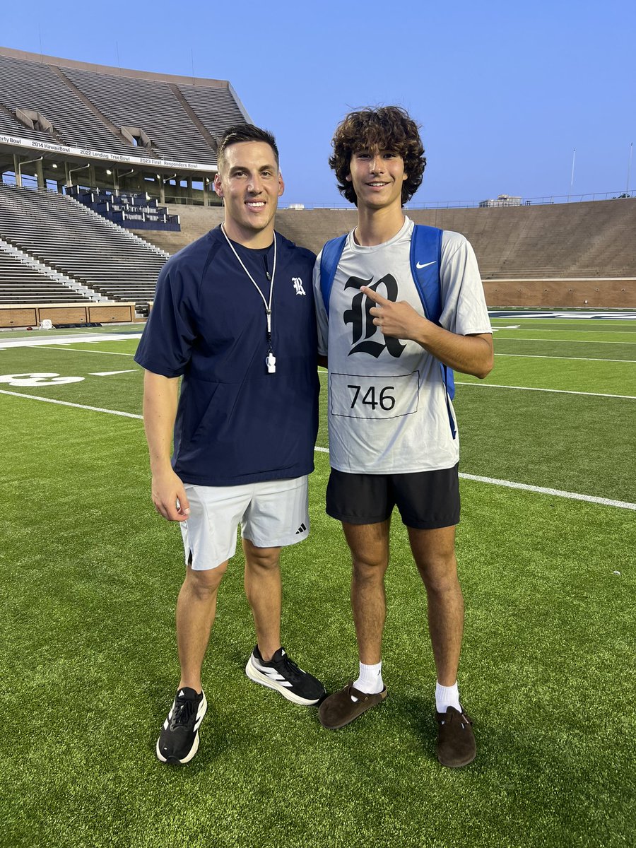 NicLucio2027WR's tweet photo. Had a great time competing at the @RiceFootball camp today. I learned a lot and competed. Thanks to @_Coach_Hof  and @BrianBrown___  for coaching me. @Coach_Spencer3 @LLionsFootball https://t.co/xdR8GN9oPn