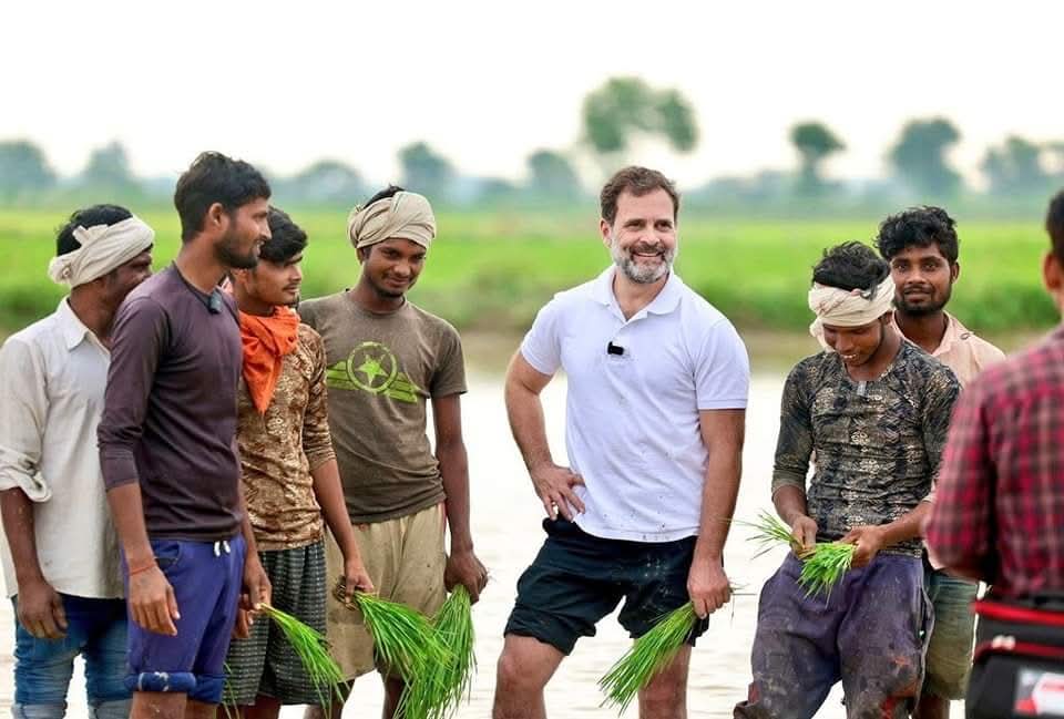 May your birthday be the start of a year filled with good luck, good health, and much happiness. Happy Birthday 🌱 
<a href="/RahulGandhi/">Rahul Gandhi</a>
<a href="/satejp/">Satej (Bunty) D. Patil</a>
<a href="/INCIndia/">Congress</a> 
<a href="/IYC/">Indian Youth Congress</a> 
<a href="/priyankagandhi/">Priyanka Gandhi Vadra</a>